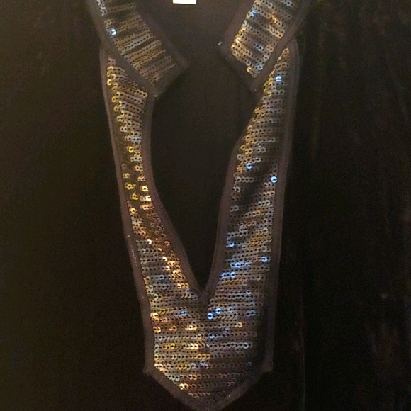 Black Velvet Evening Tunic - Picture 4 of 6